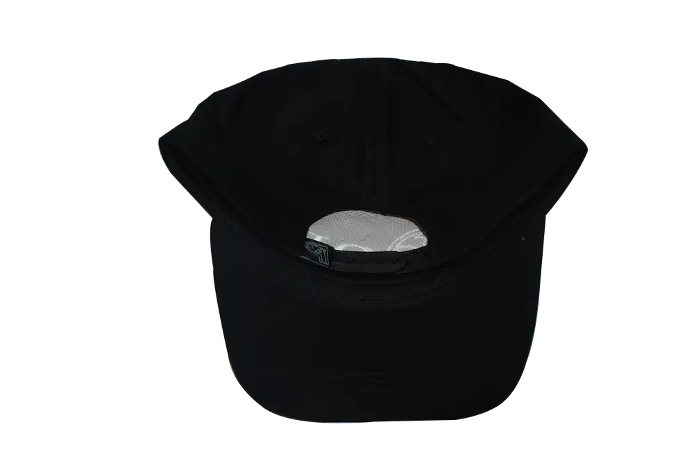 back of black hat snapback closure